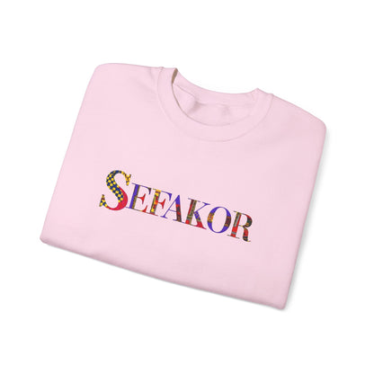 Chic Statement Crewneck Sweatshirt - Cozy Gift for Friends, Stylish Outfit for Every Season, Trendy Apparel for Casual Days, Stylish [...]