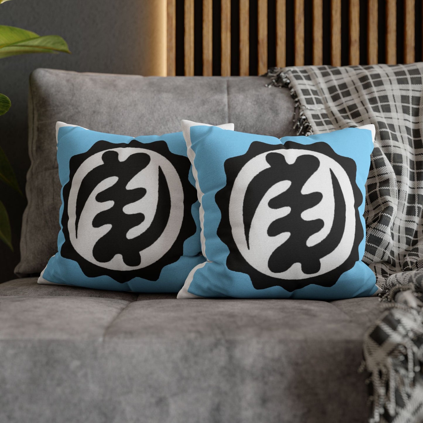 Trendy Decorative Pillowcase with Unique Black and White Design, Sofa Decor, Home Accent, Gift for Housewarming, Modern Style, Cozy